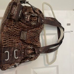 Hand bag